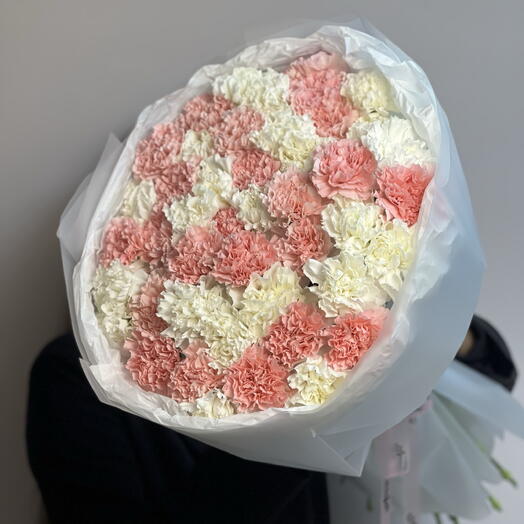 Большой букет из диантусов