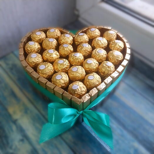 Сладкий подарок