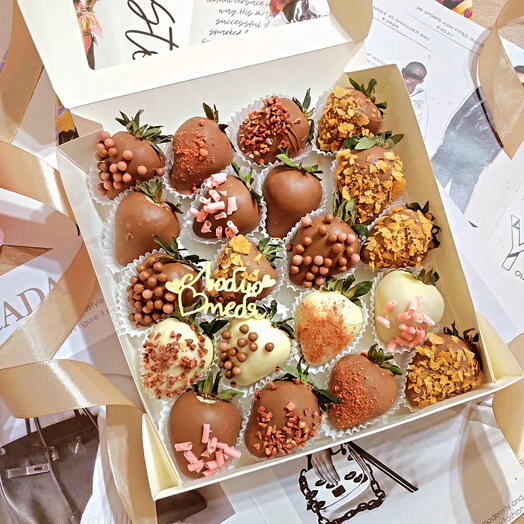 Клубника в бельгийском шоколаде с топпером ЛЮБЛЮ ТЕБЯ ️️️🍓