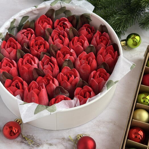 Красные тюльпаны из зефира, сладкий подарок на 14 февраля любимой женщине