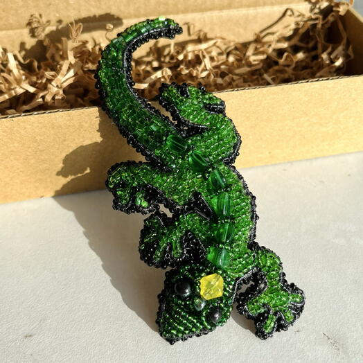 Поймай свой мем! Уникальная брошь-ящерица, о которой все мечтали с того самого видео