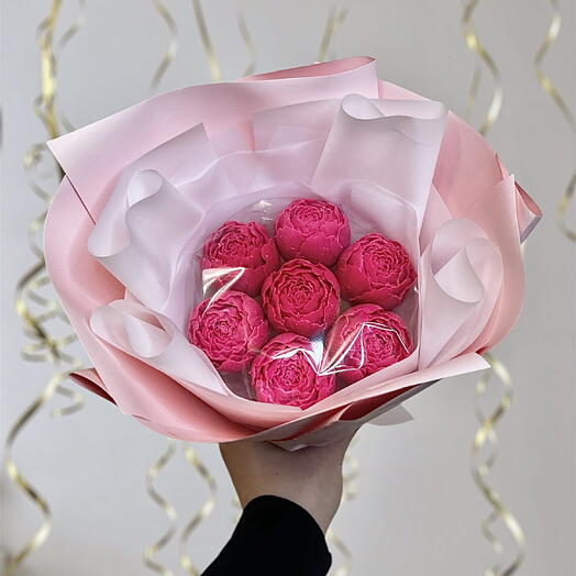 Букет из 7 шоколадных пион💝