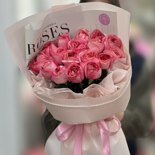 17 пионовидных милых роз 💗