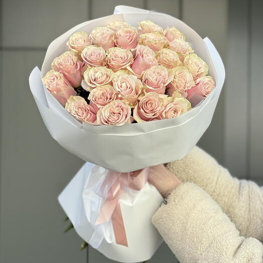 Розовые розы Выражение любви из 25 роз