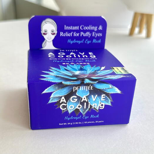 Охлаждающие гидрогелевые патчи с экстрактом агавы и кофеином Petitfee Agave Cooling Hydrogel Eye Mask 