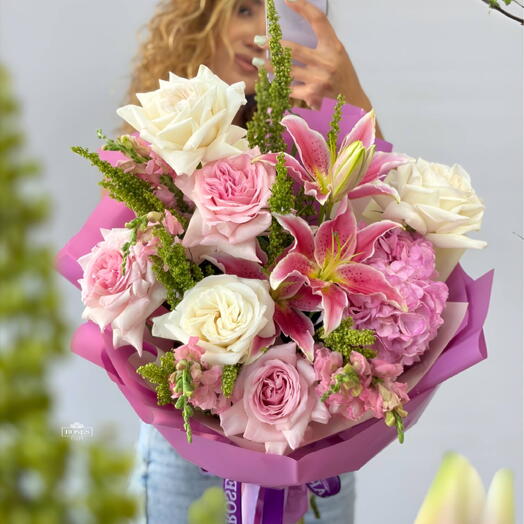 Lilies bouquet