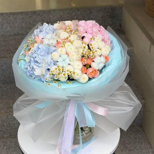 Микс гортензия с ромашкой