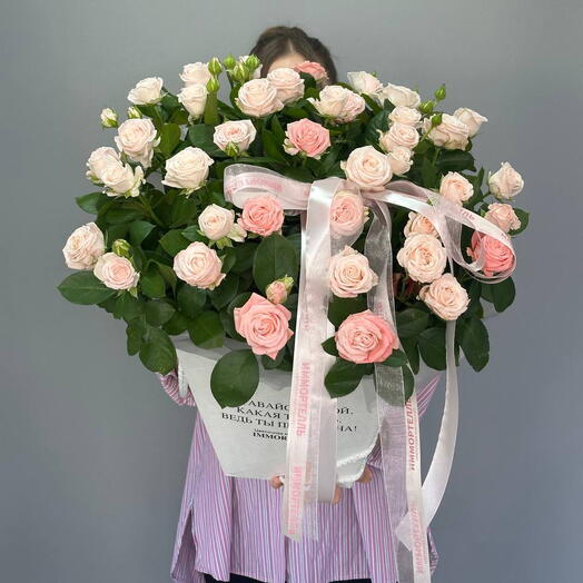 Коробка нежных роз