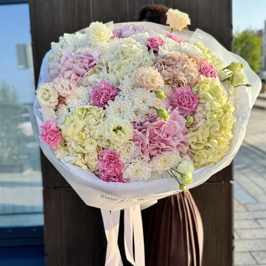 Дофаминовый букет цветов с гортензиями , эустомой 🎀