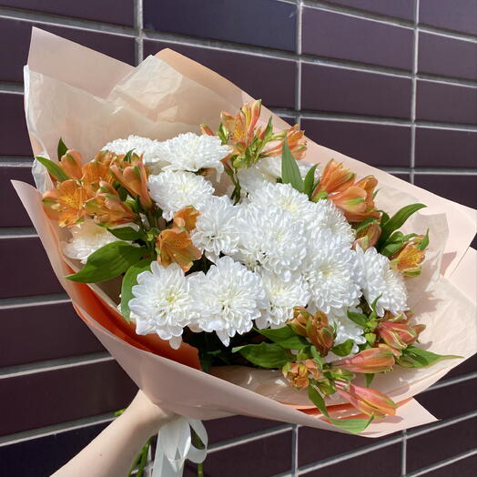 Букет стойкий с Альстромерией💐