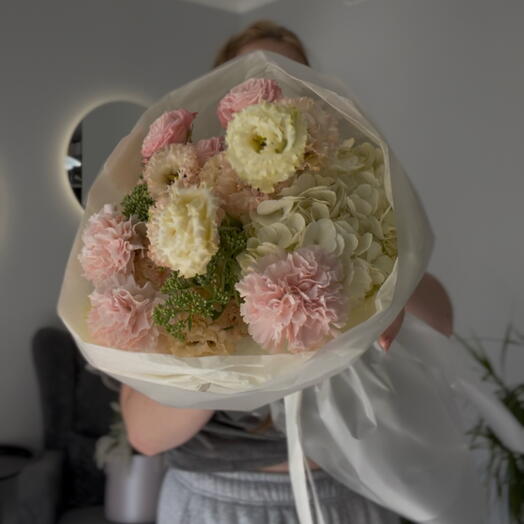 Букет со стойким составом🌿🍀🌸