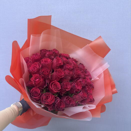 Букет из красных роз 35 шт