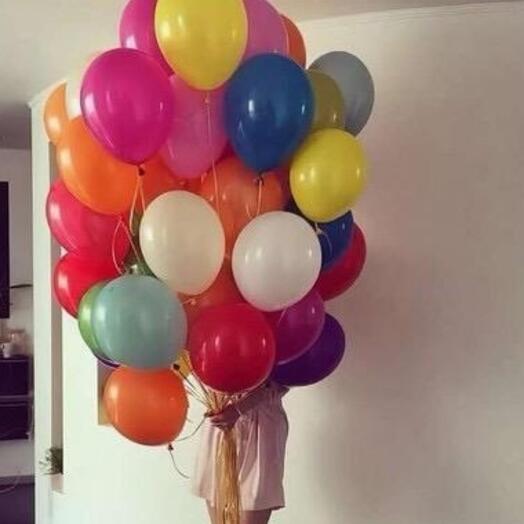 25 colorful balloons