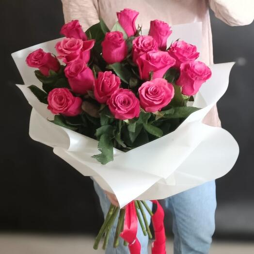 Ramo de 15 rosas rojas