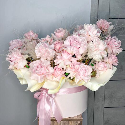 ✅ 101 rosas en una Caja