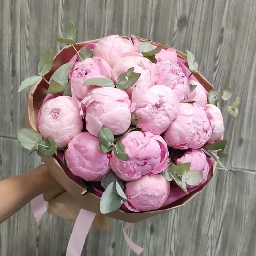Ramo de 15 peonías Rosadas