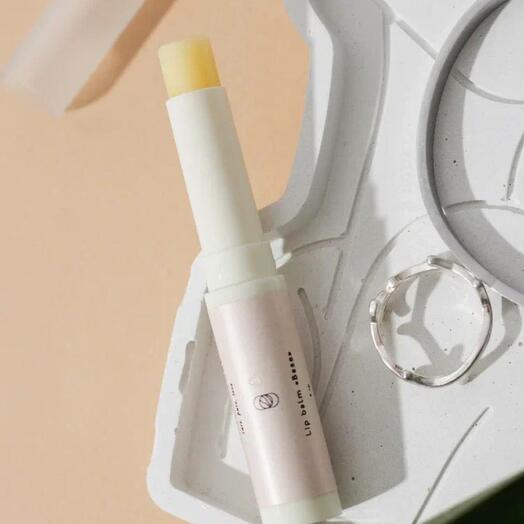 Бальзам для губ "Базовый"