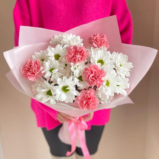 Лето️💕 букет из ромашковых хризантем и сортовых диантусов