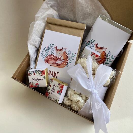 The set of "Mom. Fawns"