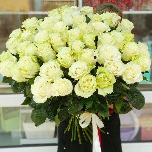 Букет из 51 белой розы