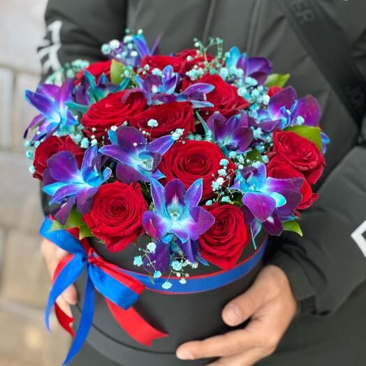 Красная Роза с дендробиумом