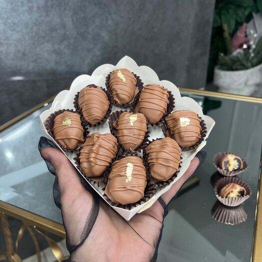 Королевские Финики с Орехами в Бельгийском Шоколаде