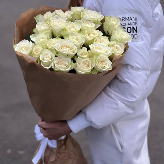 Букет 25 белых роз