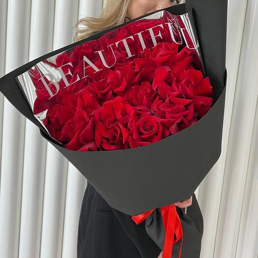 11 кружевных роз «Beautiful»