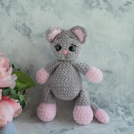 Вязаная игрушка ручной работы  Котик малый