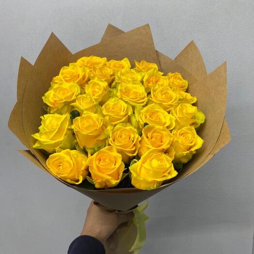 Bouquet of white roses