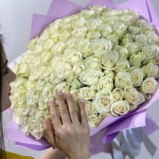 101 White Roses