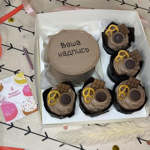 Бенто торт и 5 капкейков🧁🍫