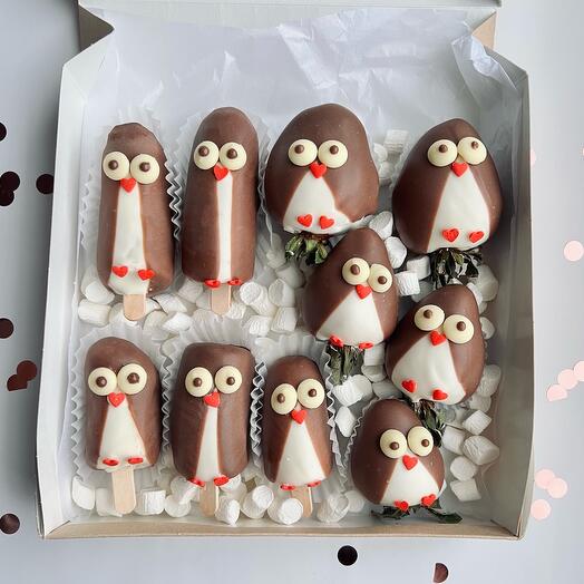 Бананы и клубника в шоколаде