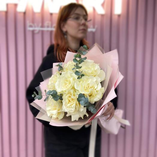 Ажурные розы с эвкалиптом
