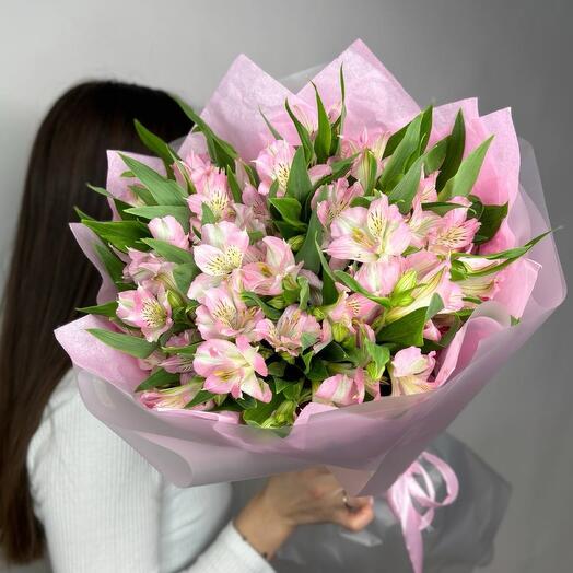 Букет из розовой альстромерии | 15 шт