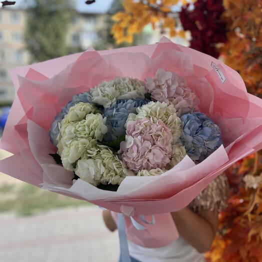 Букет гортензий