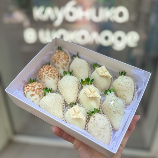Клубника в шоколаде 12шт🤍