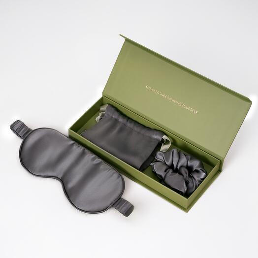 Шелковая маска для сна