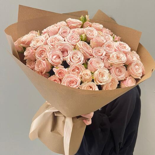Кустовые розы Свит Фортун в крафте (21шт)