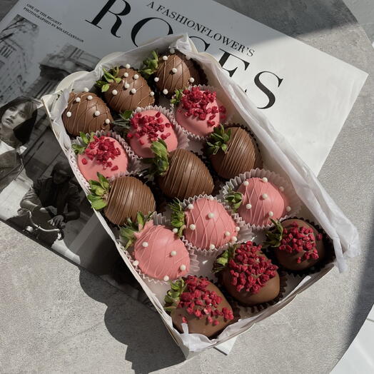 Клубника в шоколаде «счастье»