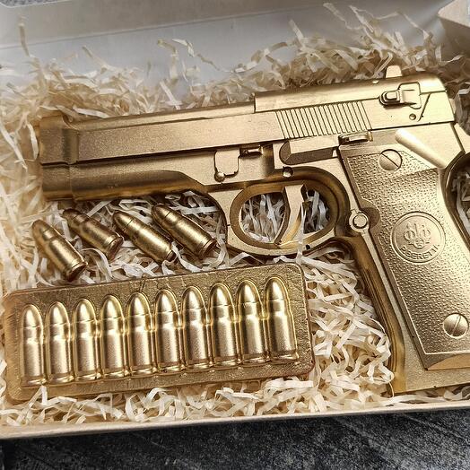 Набор из шоколада "Пистолет Beretta" /подарок мужчине, начальнику, мужу, отцу, парню, брату, другу, коллеге