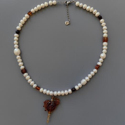 Колье "Петушок на палочке", коричневый