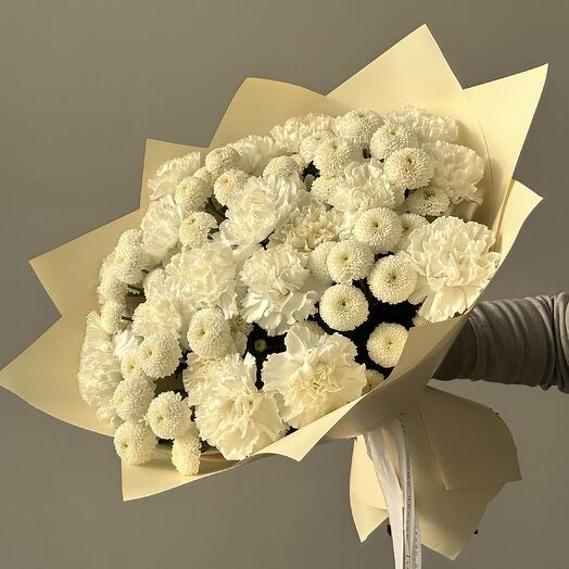 Delicate bouquet of white dianthus with spray chrysanthemums Newton