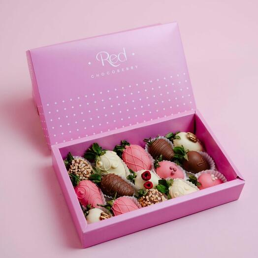 15 штук клубники в шоколаде