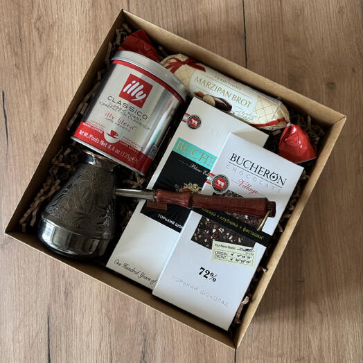 Подарочная коробочка с кофе с туркой