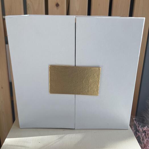 Подарочная коробка-сюрприз на магните