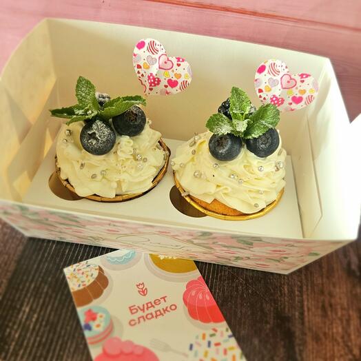 Капкейки с начинкой и творожно-сливочным кремом 🧁