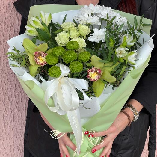 Цимбидиум с салатовым миксом💚