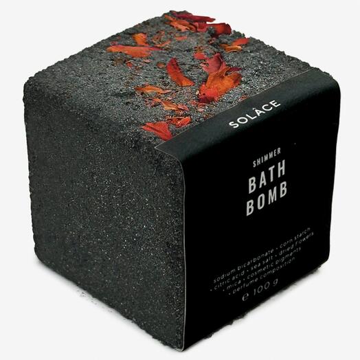 SOLACE Бомбочка для ванны "Амбра и перец" с солью, шиммером и сухоцветами