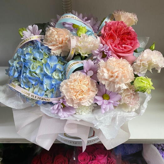 Микс цветов в коробке